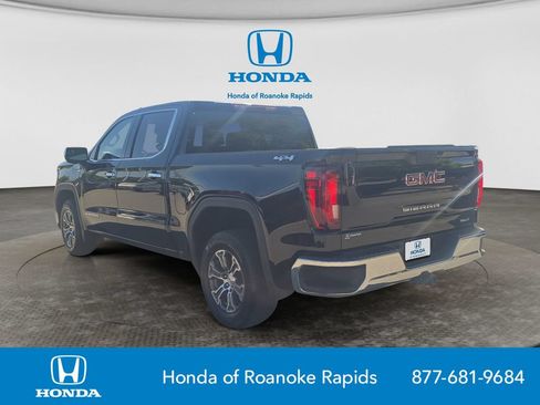 Used 2025 GMC Sierra 1500 SLT AWD/4WD image 3