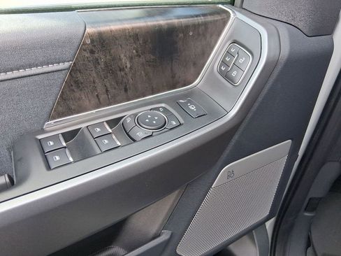 New 2025 Ford F350 Lariat w/ Lariat Ultimate Package image 11