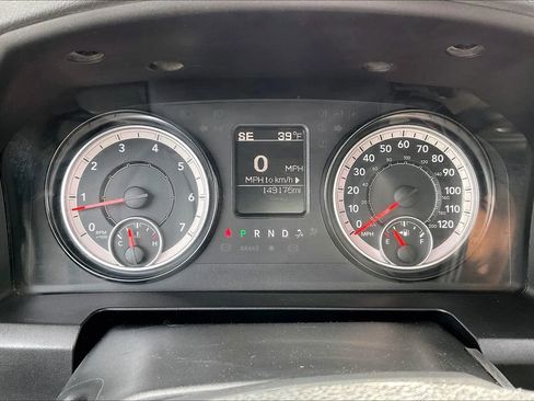 Used 2017 RAM 2500 Tradesman w/ Chrome Appearance Group AWD/4WD image 19