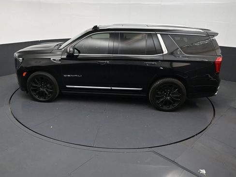 Used 2021 GMC Yukon Denali w/ Denali Ultimate Package AWD/4WD image 13