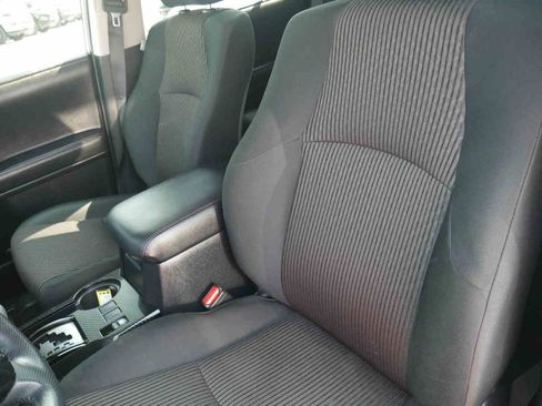 Used 2024 Toyota 4Runner TRD Off-Road image 35