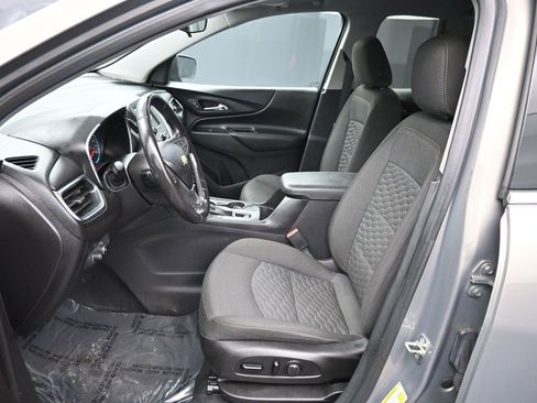 Used 2019 Chevrolet Equinox LT image 19