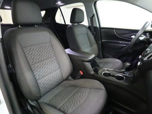 Used 2021 Chevrolet Equinox LT AWD/4WD image 12