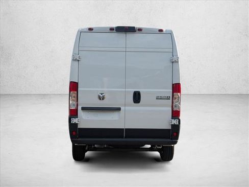 New 2025 RAM ProMaster 2500 w/ Quick Order Package 22G SLT image 9