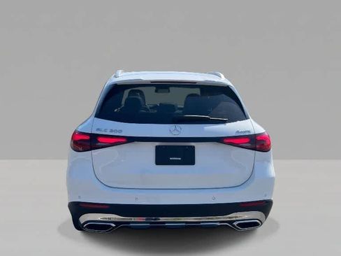 Certified 2026 Mercedes-Benz GLC 300 4MATIC image 7