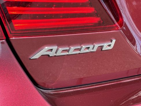 Used 2016 Honda Accord LX image 25