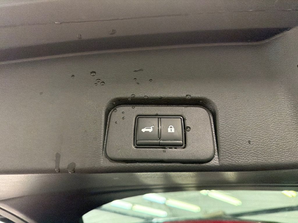 Used 2023 Nissan Rogue SV w/ SV Premium B Package FWD image 20