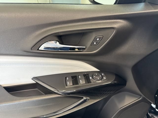 New 2026 Chevrolet Trax LT w/ Driver Confidence Package FWD image 37