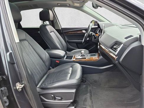 Used 2018 Audi Q5 2.0T Premium Plus AWD/4WD image 21