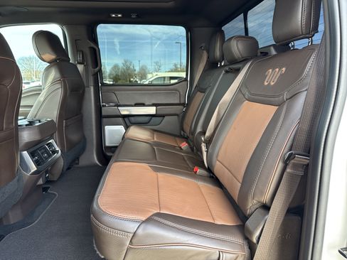 Used 2025 Ford F250 King Ranch w/ FX4 Off-Road Package image 32