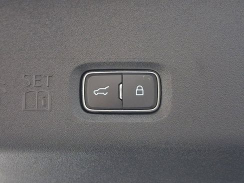 Certified 2025 Ford Expedition Max Active image 30