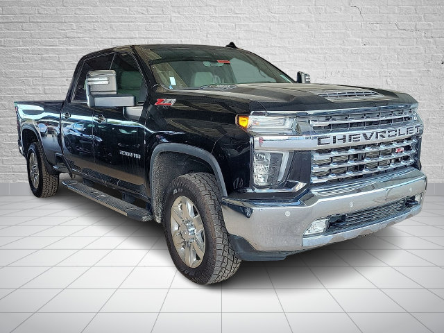 Used 2020 Chevrolet Silverado 3500 LTZ w/ LTZ Premium Package AWD/4WD image 4