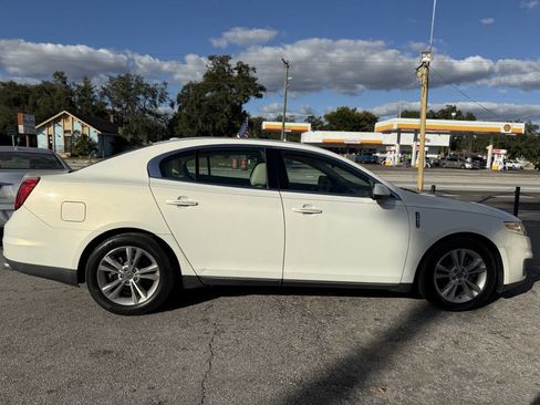 Used 2012 Lincoln MKS image 8