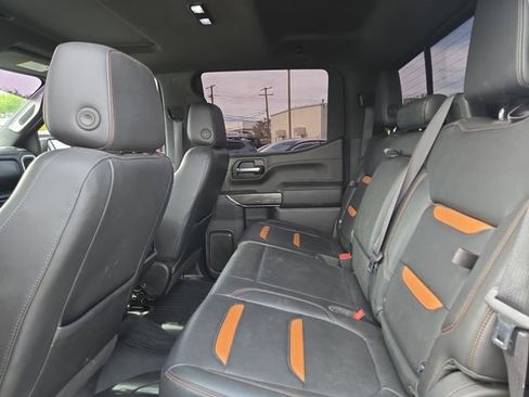 Used 2020 GMC Sierra 1500 AT4 w/ AT4 Premium Package AWD/4WD image 10