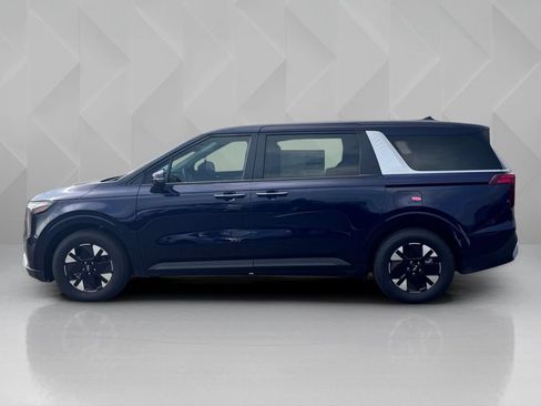 New 2026 Kia Carnival LXS FWD image 8
