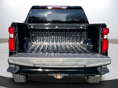 Used 2024 Chevrolet Silverado 1500 RST AWD/4WD image 25