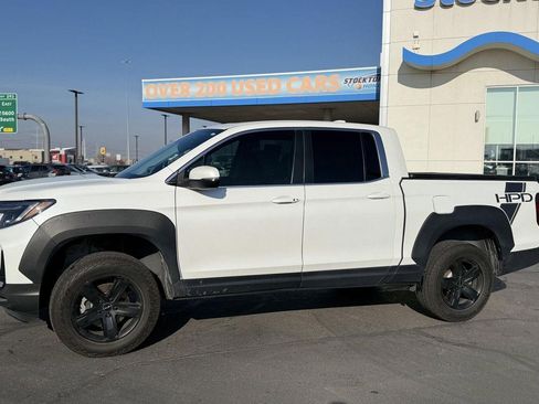 Certified 2023 Honda Ridgeline RTL image 2