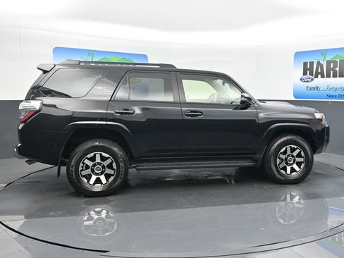 Used 2024 Toyota 4Runner TRD Off-Road Premium image 6
