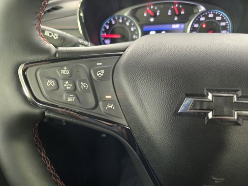 Used 2023 Chevrolet Equinox RS w/ RS Leather Package image 30