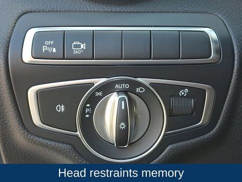 Used 2018 Mercedes-Benz C 300 4MATIC Sedan image 9