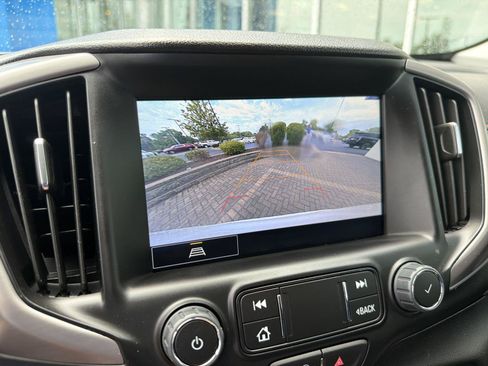 Used 2023 GMC Terrain AT4 AWD/4WD image 26
