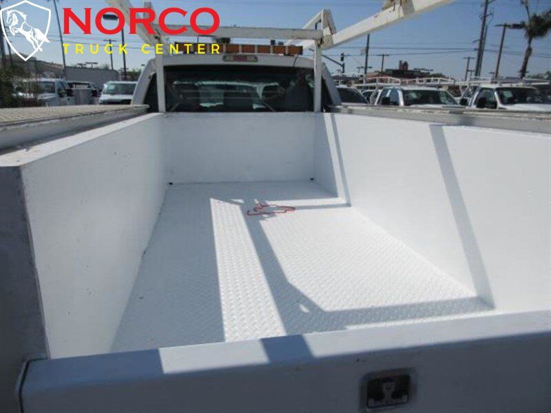 Used 2015 Ford F350 XL w/ Power Equipment Group RWD image 6