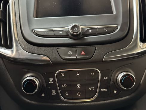 Certified 2024 Chevrolet Equinox LT image 18