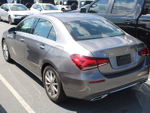 Used 2019 Mercedes-Benz A 220 4MATIC image 6