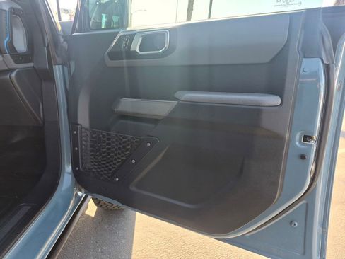 Used 2021 Ford Bronco Black Diamond image 34