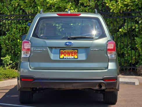 Used 2018 Subaru Forester 2.5i w/ Alloy Wheel Package AWD/4WD image 5