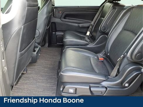 Used 2023 Honda Odyssey Elite image 14