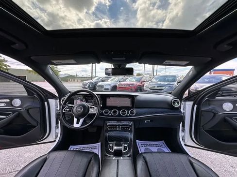 Used 2019 Mercedes-Benz E 300 image 19