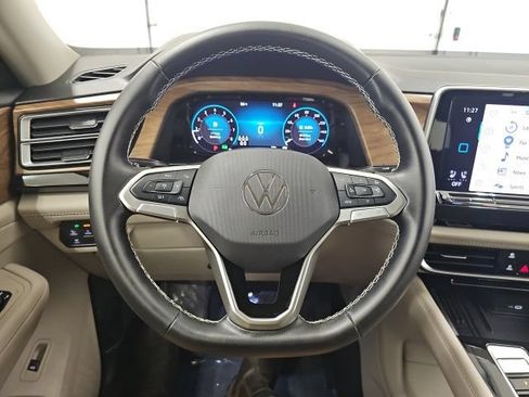 Used 2026 Volkswagen Atlas SE AWD/4WD image 18