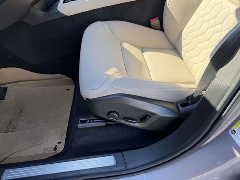 New 2026 Volvo XC90 B6 Plus w/ Protection Package Premier image 16