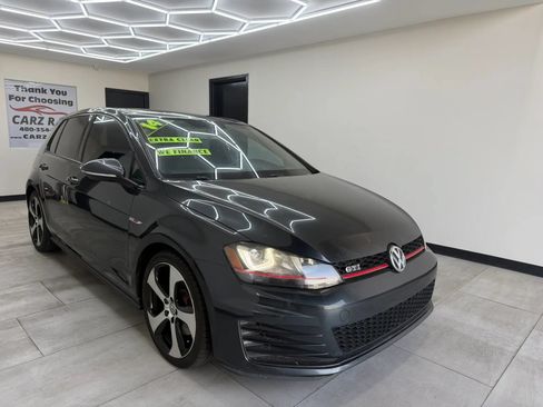 Used 2015 Volkswagen Golf 4-Door FWD image 13