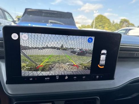 Used 2025 Ford Maverick XL w/ Equipment Group 102A image 25