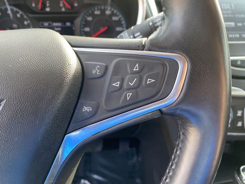 Used 2018 Chevrolet Equinox LT image 25