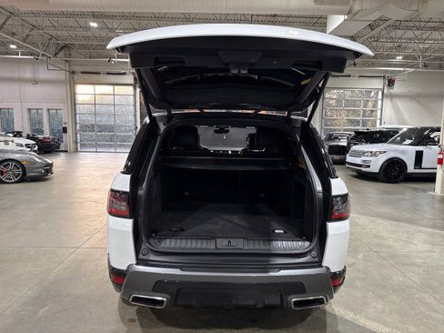 Used 2020 Land Rover Range Rover Sport HSE image 15