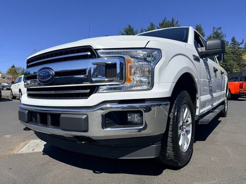 Used 2019 Ford F150 XLT w/ Trailer Tow Package image 10