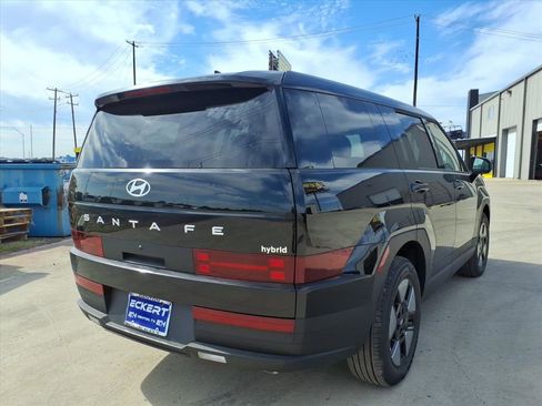 New 2026 Hyundai Santa Fe SE image 2