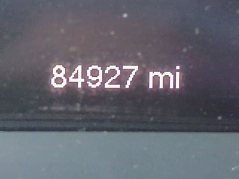 Used 2015 Jeep Cherokee Latitude w/ Comfort/Convenience Group image 27