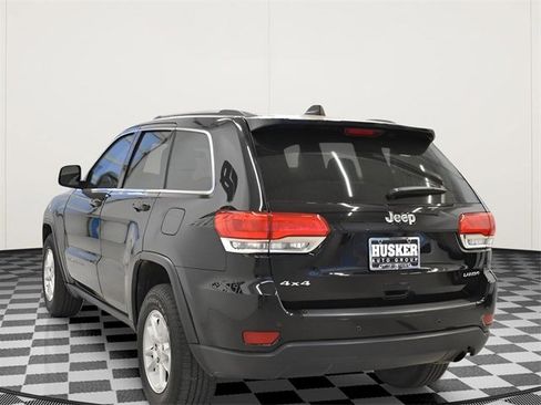 Used 2018 Jeep Grand Cherokee Laredo image 10