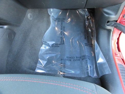 Used 2020 Jeep Wrangler Unlimited Rubicon w/ Cold Weather Group image 26