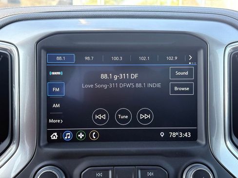 Used 2022 Chevrolet Silverado 1500 RST image 9