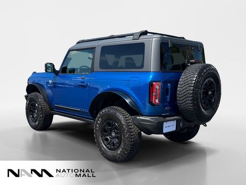 Used 2021 Ford Bronco First Edition AWD/4WD image 3