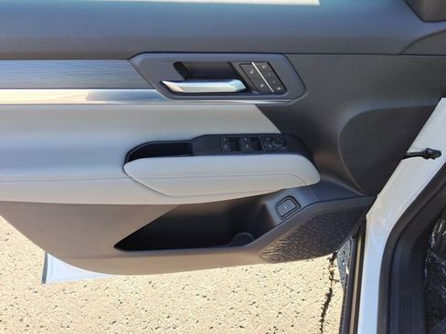 New 2026 GMC Terrain Elevation w/ Elevation Premium Package image 17