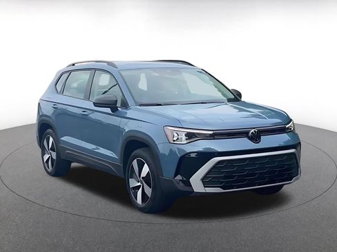 Used 2026 Volkswagen Taos S AWD/4WD image 3