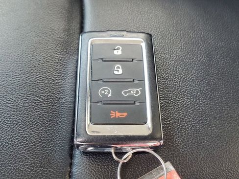 Used 2023 Jeep Grand Cherokee L Limited image 40