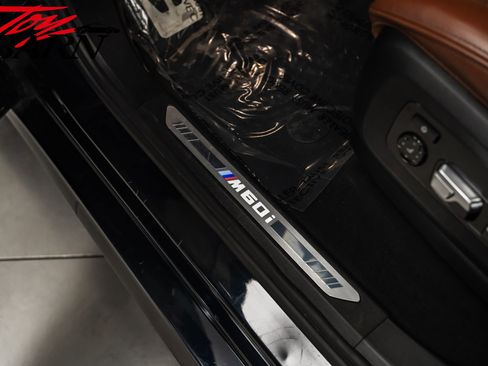 Used 2023 BMW X7 M60i w/ Executive Package image 22