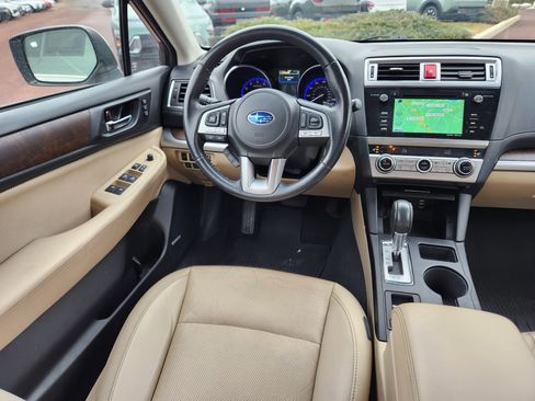 Used 2017 Subaru Outback 2.5i Limited image 14